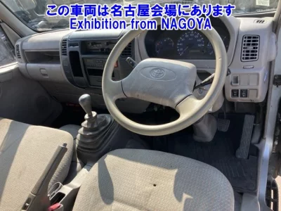 Toyota DYNA  с аукциона в Японии