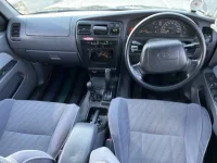 Toyota HILUX SURF лот № 20290 оценка 3.5  с аукциона в Японии 3