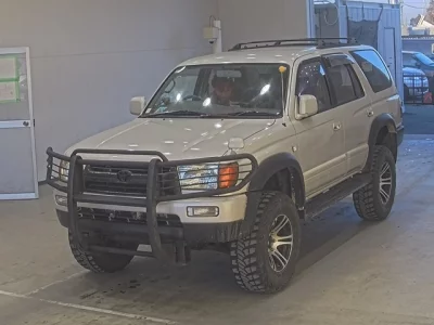 Toyota HILUX SURF  с аукциона в Японии