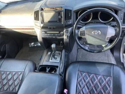 Toyota LAND CRUISER  с аукциона в Японии