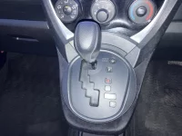 Toyota RACTIS лот № 20286 оценка 3.5  с аукциона в Японии 4