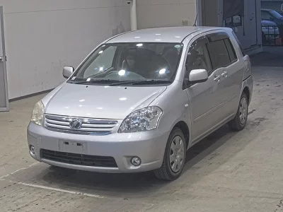 Toyota RAUM