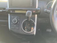 Toyota WISH лот № 20210 оценка RA  с аукциона в Японии 4