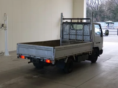 Nissan ATLAS  с аукциона в Японии