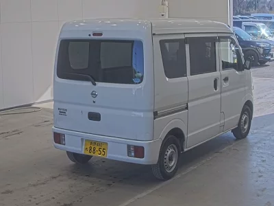 Nissan CLIPPER VAN
