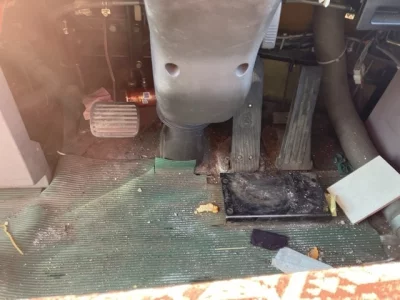 Mitsubishi AERO MIDI