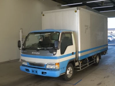 Isuzu ELF