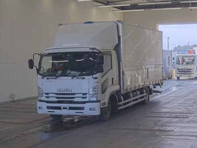 Isuzu FORWARD