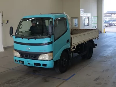 Hino DUTRO  с аукциона в Японии