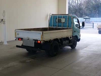Hino DUTRO  с аукциона в Японии