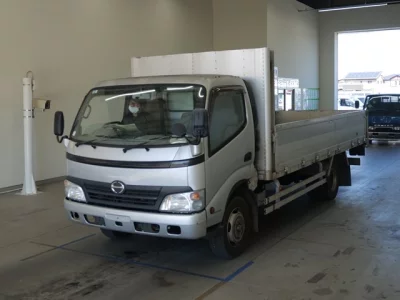 Hino DUTRO  с аукциона в Японии
