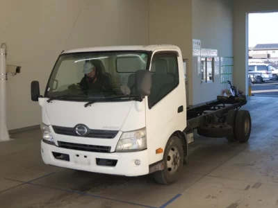Hino DUTRO  с аукциона в Японии