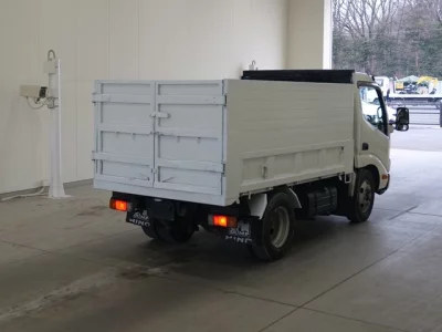 Hino DUTRO  с аукциона в Японии