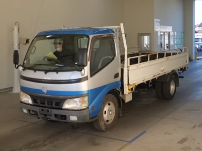 Hino DUTRO  с аукциона в Японии