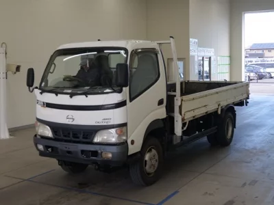 Hino DUTRO  с аукциона в Японии