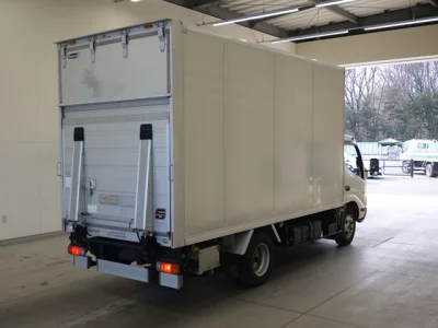 Hino DUTRO  с аукциона в Японии