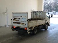 Hino DUTRO лот № 1755 оценка R  с аукциона в Японии 1