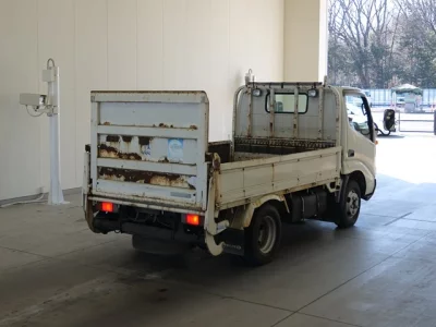 Hino DUTRO  с аукциона в Японии
