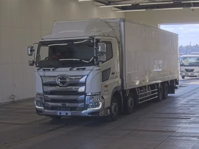 Hino PROFIA  с аукциона в Японии