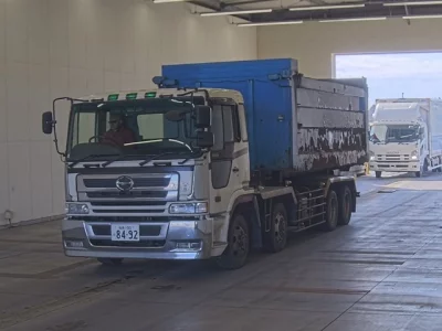 Hino PROFIA  с аукциона в Японии