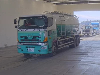 Hino PROFIA  с аукциона в Японии