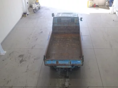 Toyota DYNA  с аукциона в Японии