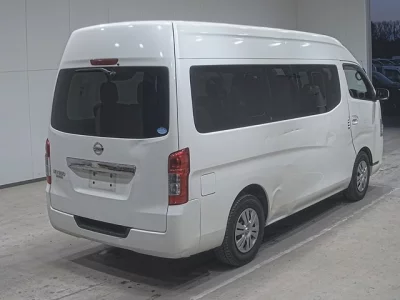 Nissan CARAVAN  с аукциона в Японии