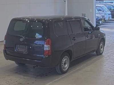 Toyota PROBOX  с аукциона в Японии