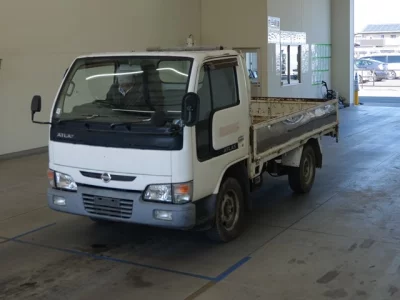 Nissan ATLAS  с аукциона в Японии