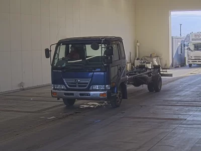 Nissan TRUCK  с аукциона в Японии