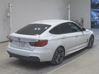 BMW 3-Series лот № 20434 оценка 3.5  с аукциона в Японии 1
