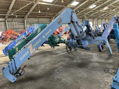 TADANO CRANE