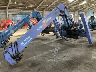 TADANO CRANE
