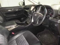 Toyota VELLFIRE лот № 3002 оценка R  с аукциона в Японии 2