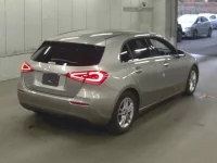 Mercedes-Benz A CLASS лот № 370 оценка 4  с аукциона в Японии 1