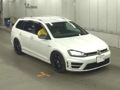 Volkswagen GOLF VARIANT