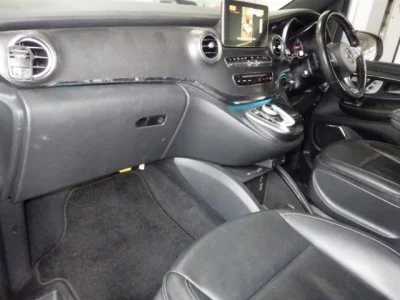 Mercedes-Benz V CLASS