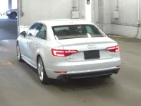 Audi A4 лот № 570 оценка 4.5  с аукциона в Японии 4