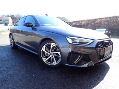 Audi A4  с аукциона в Японии