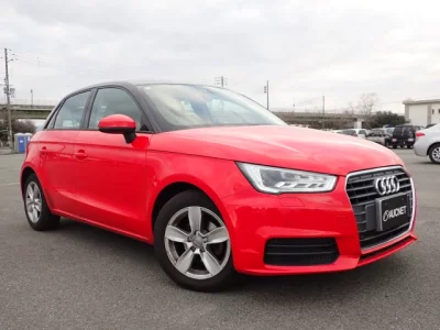 Audi A1  с аукциона в Японии