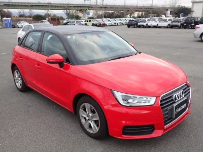 Audi A1  с аукциона в Японии