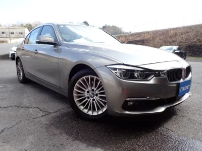 BMW 3-Series  с аукциона в Японии