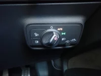 Audi TT лот № 33506 оценка 4  с аукциона в Японии 9