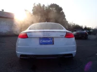 Audi TT лот № 33506 оценка 4  с аукциона в Японии 5