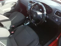 Volkswagen POLO лот № 10503 оценка 4  с аукциона в Японии 2