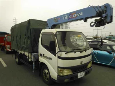 Toyota DYNA  с аукциона в Японии