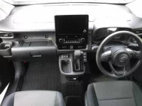 Toyota SIENTA лот № 8098 оценка 3.5  с аукциона в Японии 7