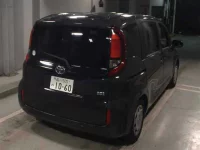 Toyota SIENTA лот № 8138 оценка R  с аукциона в Японии 4