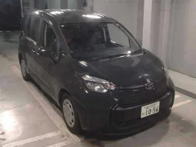 Toyota SIENTA  с аукциона в Японии