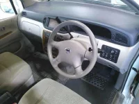 Nissan LIBERTY лот № 8245 оценка R  с аукциона в Японии 2